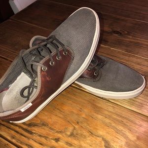 Vans (men’s)
